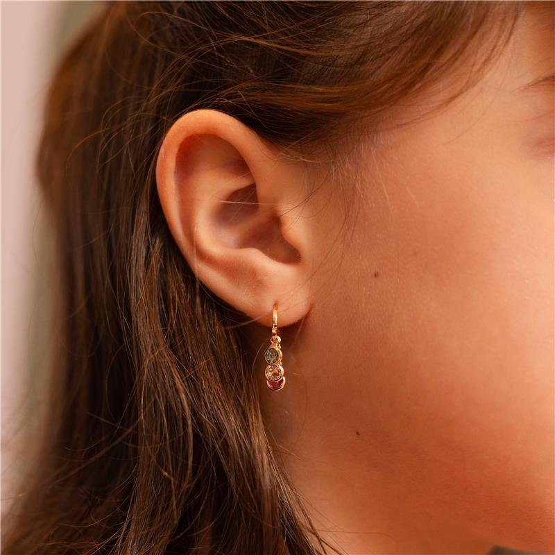 BRINCO ARGOLA DE CRISTAIS COLORIDOS BANHADO A OURO 18K