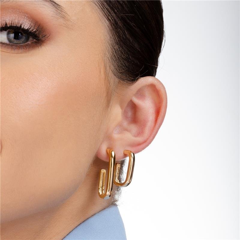 BRINCO ARGOLA RETANGULAR LISO MÉDIO BANHADO A OURO 18K