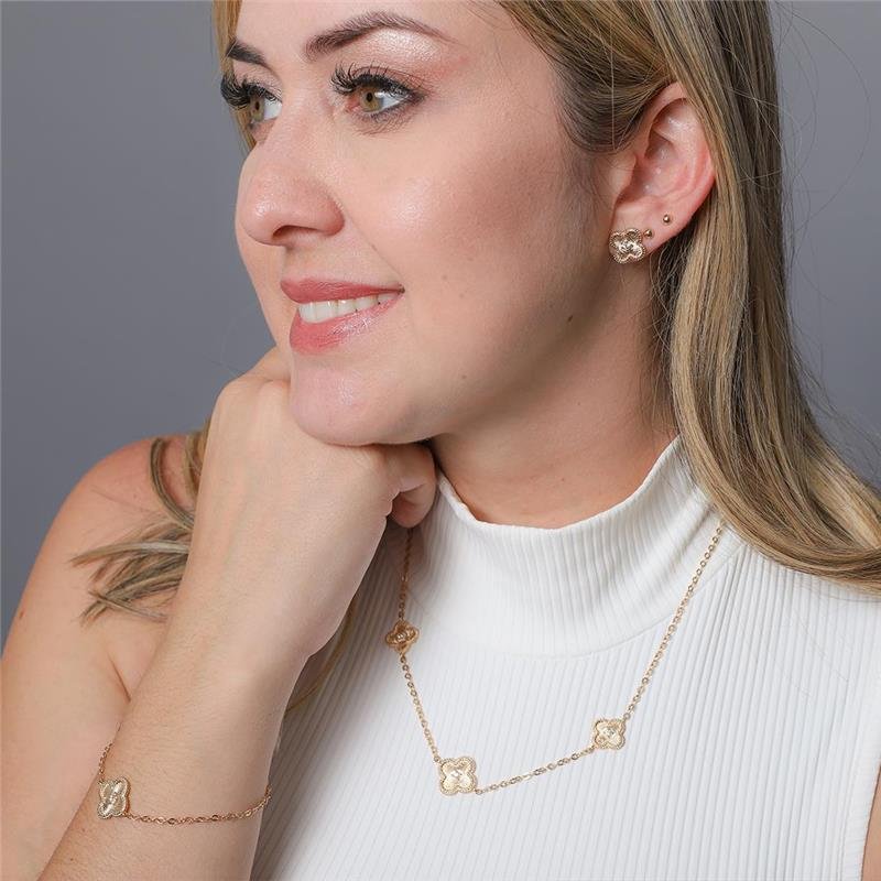 BRINCO VINTAGE TREVO BANHADO A OURO 18K