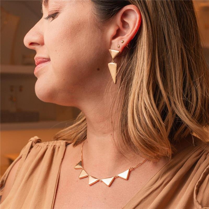 BRINCO TRIÂNGULO DUPLO TAMANHO MÉDIO BANHADO A OURO 18K