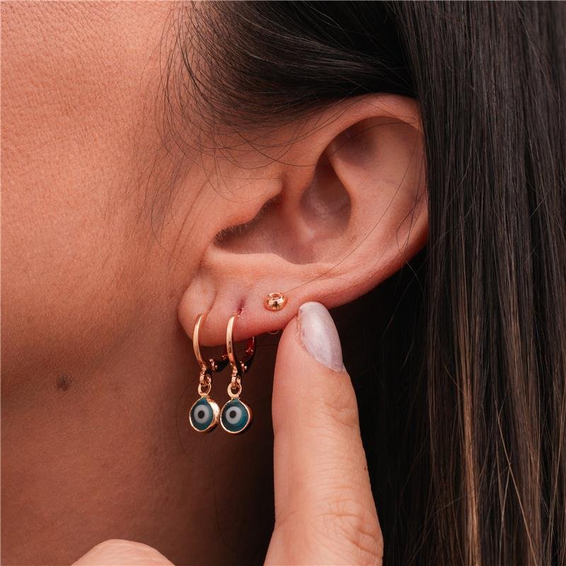 ARGOLA TRANQUETA OLHO GREGO BANHADO A OURO 18K 
