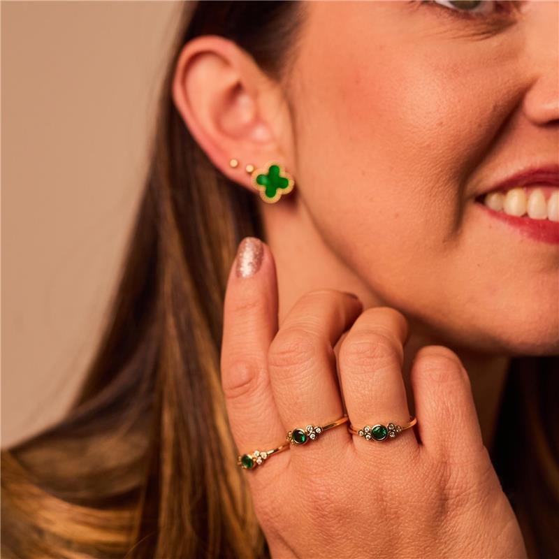 BRINCO KELY VAN CLEEF VERDE BANHADO A OURO 18K