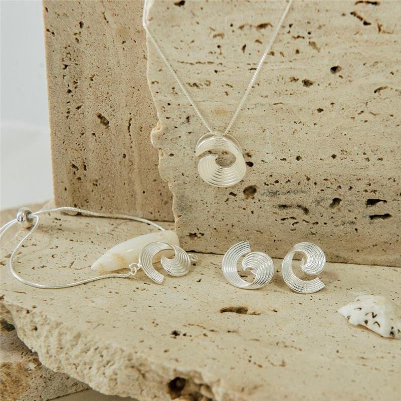 COLAR PINGENTE ESPIRAL PRISCILA BANHADO A PRATA