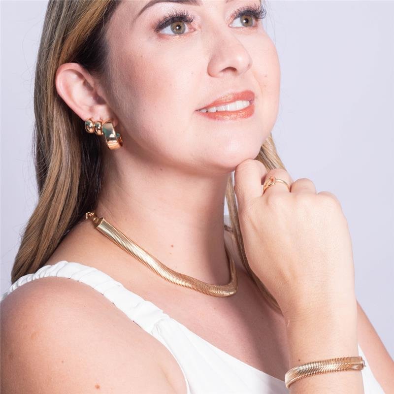 COLAR VERENA CHOKER FIO ALEMÃO 10MM BANHADO A OURO 18K
