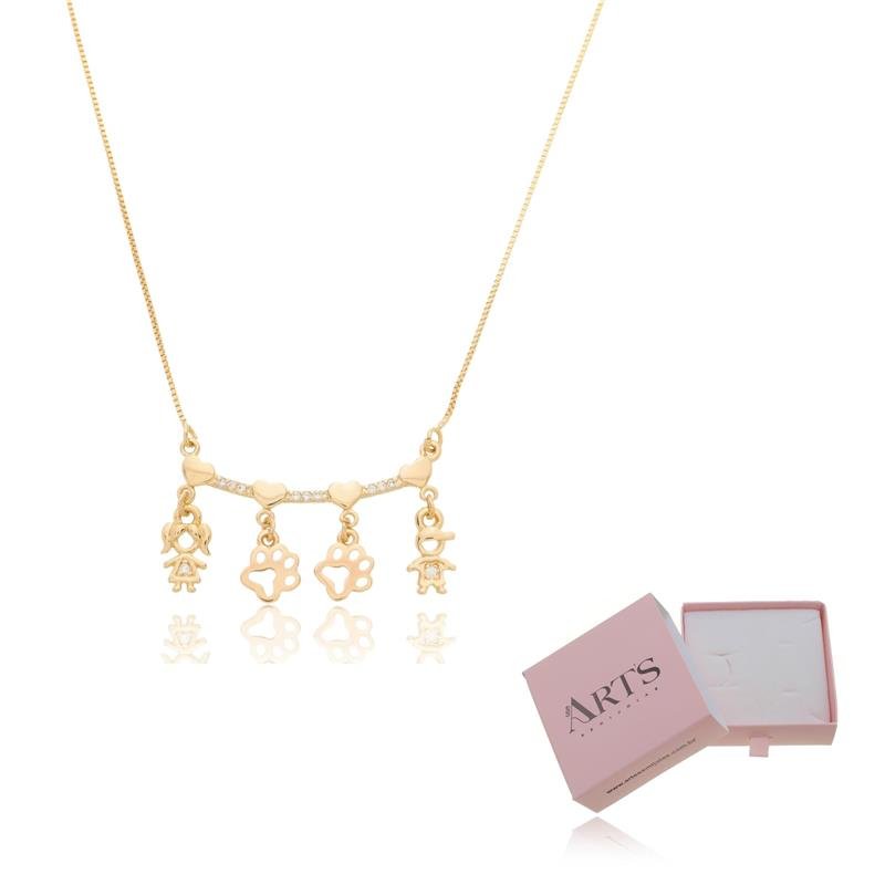 COLAR QUATRO FILHOS COM PETS BANHADO A OURO 18K