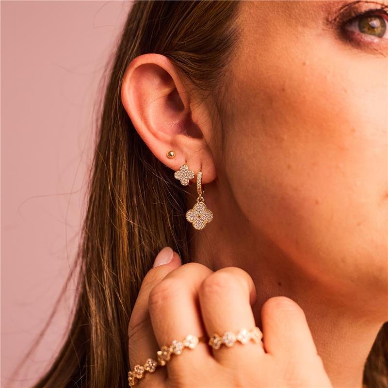 ANEL HELEN QUATRO TREVOS CRAVEJADO ZIRCÔNIA BANHADO A OURO 18K