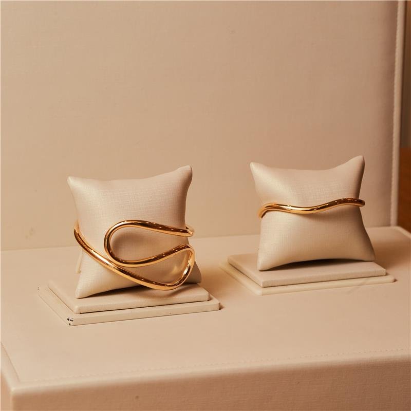 BRACELETE ALANA ONDA DE TUBO BANHADO A OURO 18K