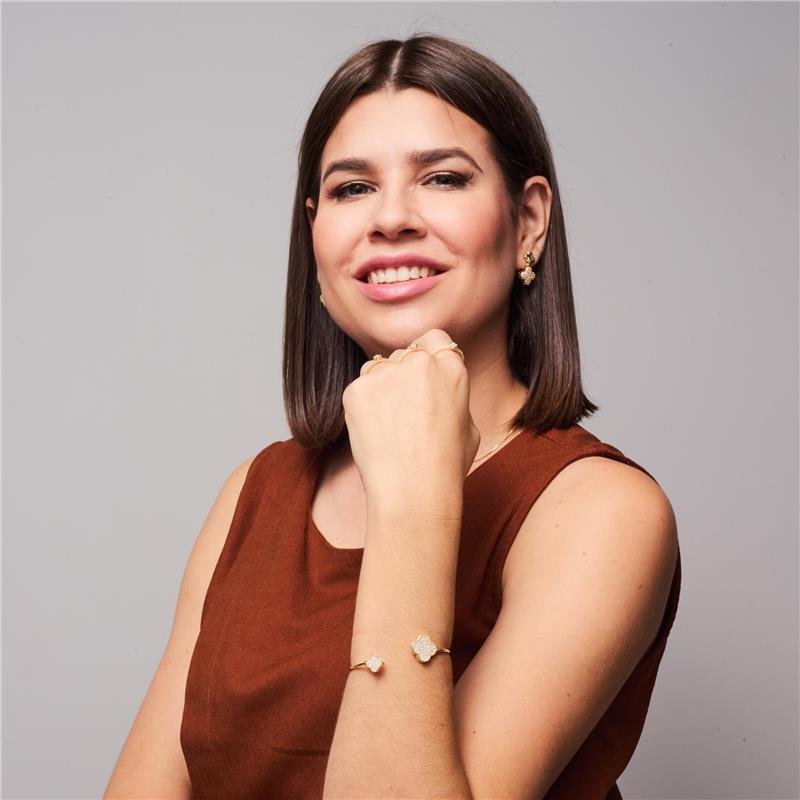 BRACELETE TREVO CRAVEJADO BANHADO A OURO 18K
